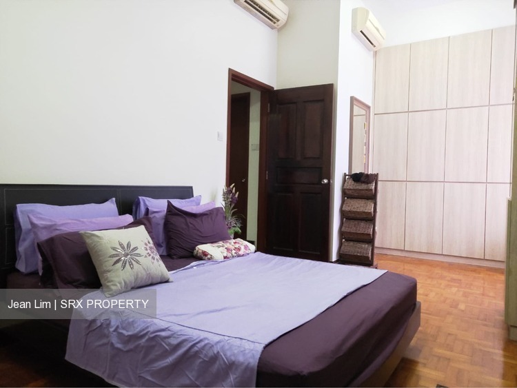 La Casa (D25), Condominium #213681601